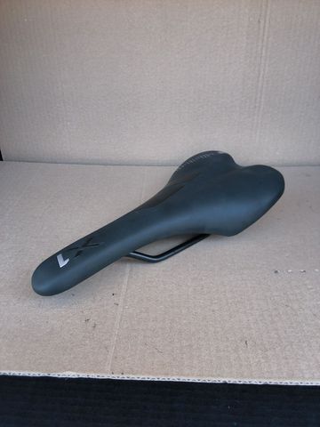 Used Selle Italia X1 Saddle 2025 Saddles & Seatposts