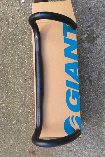 Used Giant Manubrio Contact 420mm 2022 Cockpit