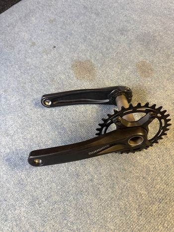 Shimano, Kurbel FC-MT500
