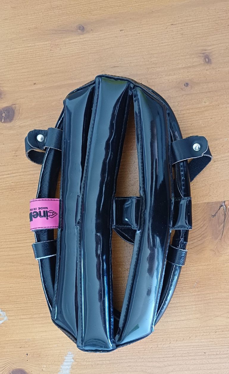 Used Cinelli In Pelle Nero Lucido Danese Scritte Viola bike — image 3 of 9