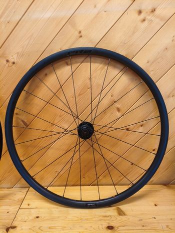 Used Giant PR2 Wheelset 2025 bike — image 5 of 7