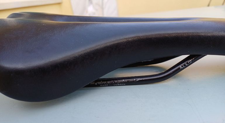 Used Selle Italia Antiprostatite In pelle Nera bici corsa bike — image 5 of 8