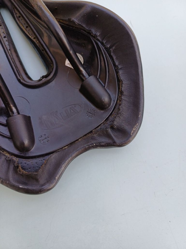 Used Selle Italia Antiprostatite In pelle Nera bici corsa bike — image 7 of 8