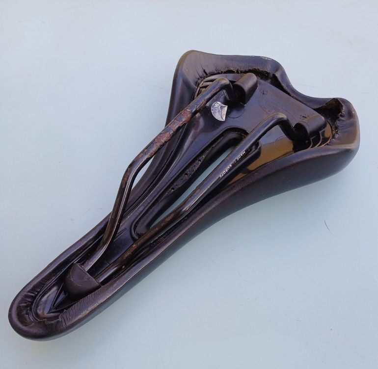 Used Selle Italia Antiprostatite In pelle Nera bici corsa bike — image 8 of 8