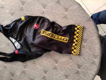 Used Castelli 2 x Kit Ciclismo 2025 bike — image 6 of 10