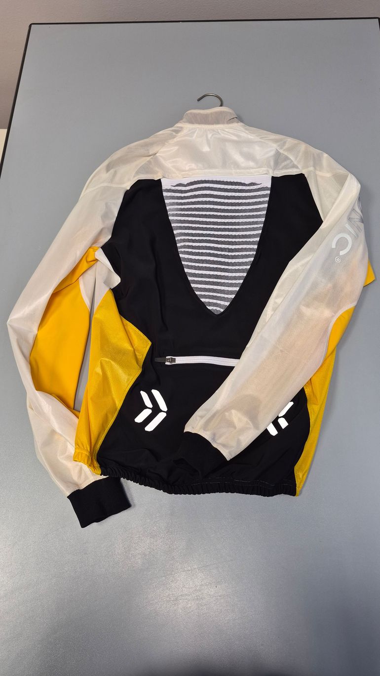 Used x-bionic Spherewind Jacket Lady bike — image 2 of 2