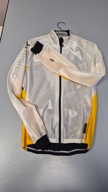 Used x-bionic Spherewind Jacket Lady bike