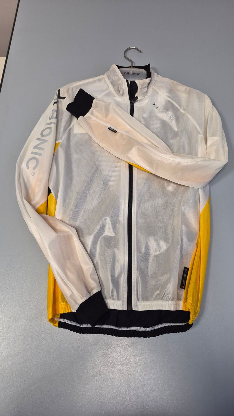 Used x-bionic Spherewind Jacket Lady bike — image 1 of 2