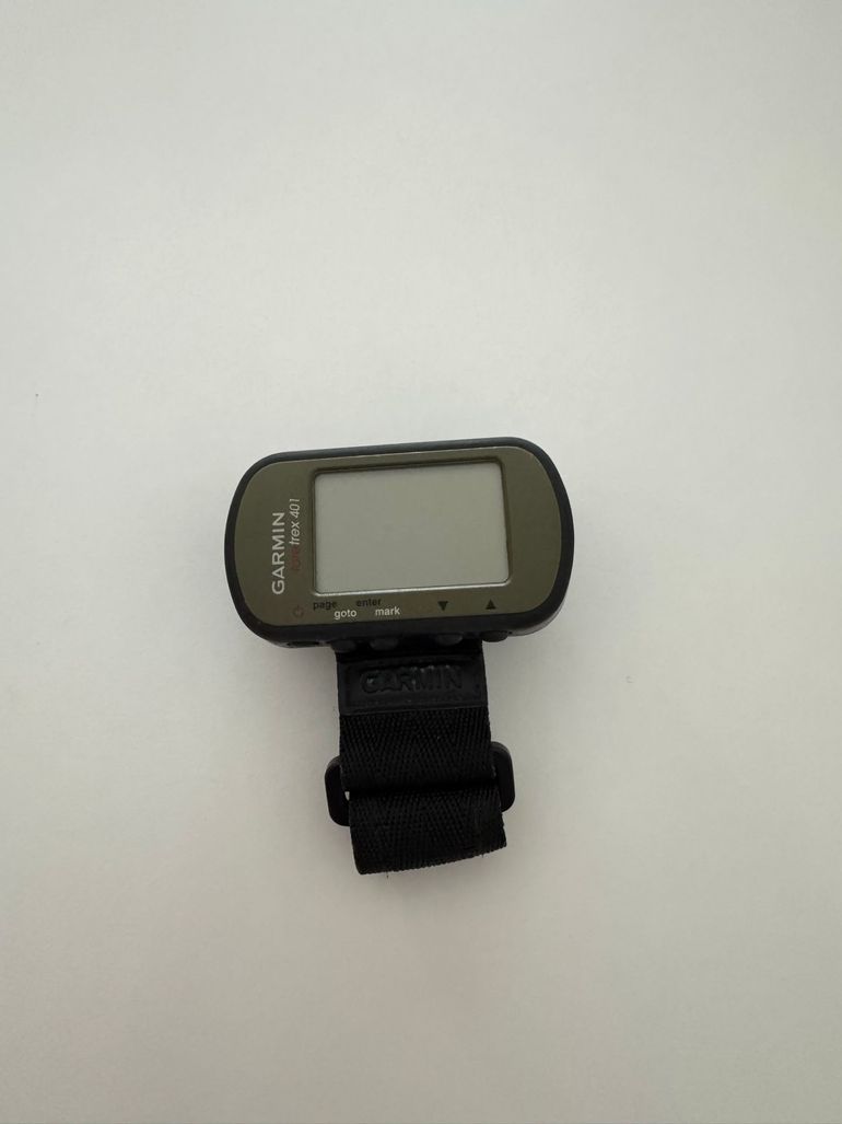 Used Garmin Foretrex 401 bike — image 2 of 7
