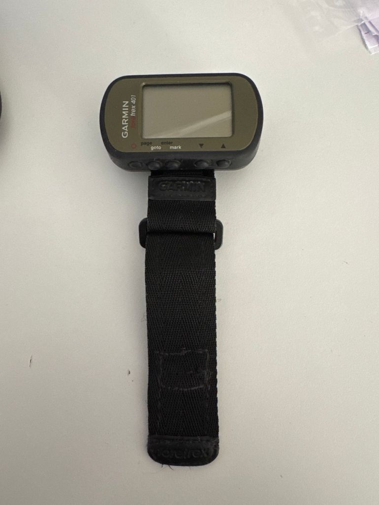Used Garmin Foretrex 401 bike — image 5 of 7