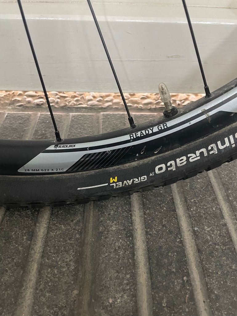 Used Megamo GR 700 TLR 2022 bike — image 2 of 3