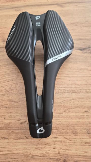 Gebrauchtes Prologo Dimension 143 Saddle 2025 bike — Bild 1 von 2