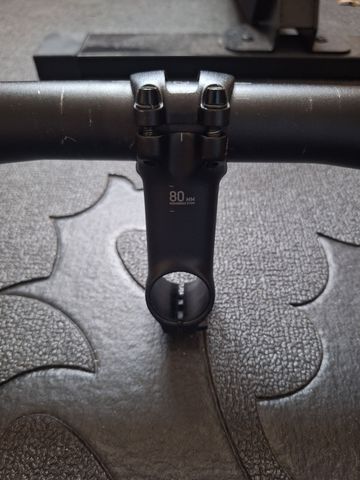 Used Van Rysel Cintre 2025 bike — image 2 of 8