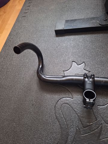 Used Van Rysel Cintre 2025 bike — image 7 of 8