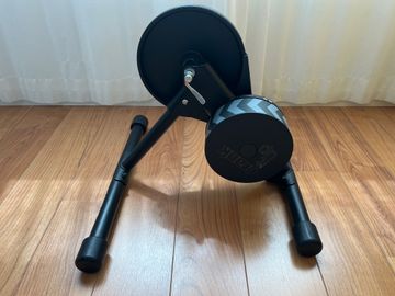 Brugt Wahoo KICKR CORE Smart Trainer 2021 bike — billede 4 af 5