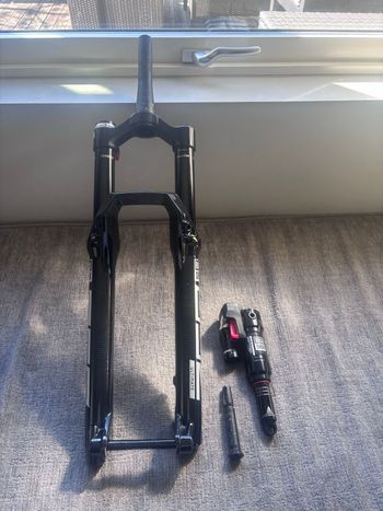 RockShox, Flight Attendant ZEB 29” 160