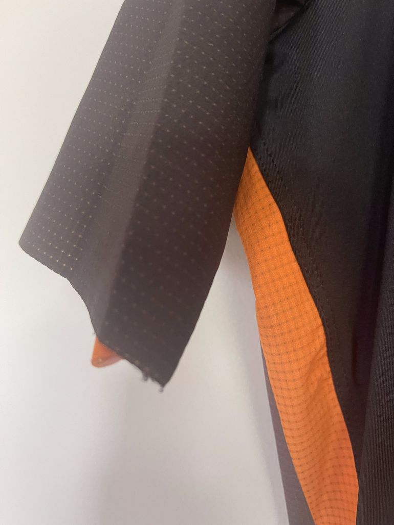 Used Pinarello Short Sleeve Jersey bike — image 3 of 5