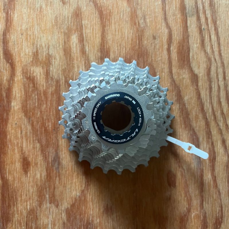 Used Shimano Ultegra CS-R8000 11-speed Cassette 12-25 Drivetrain & Pedals