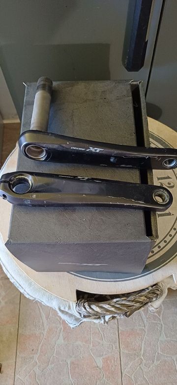 Shimano Deore XT Crank Drivetrain & Pedals usato