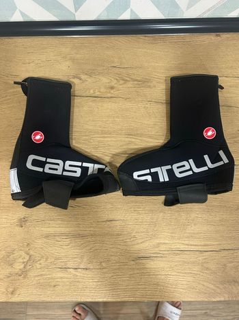 Castelli, cubrebocas Diluvio