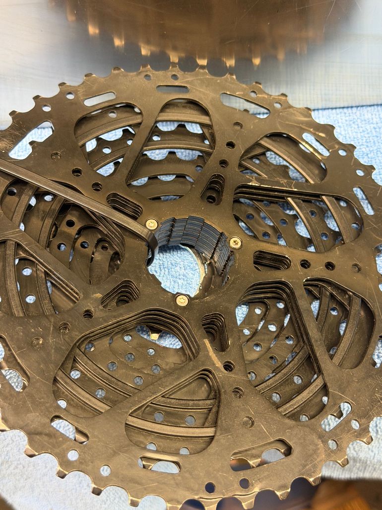 Used Tektro cs-m350 11 46 t 2024 bike — image 3 of 3