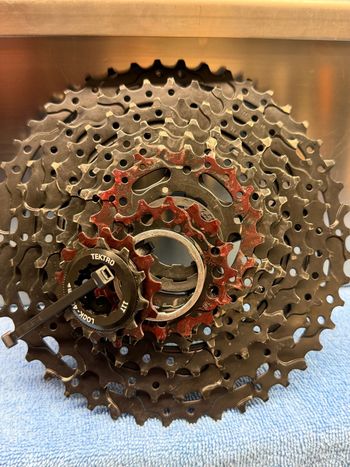 Used Tektro cs-m350 11 46 t 2024 bike — image 2 of 3