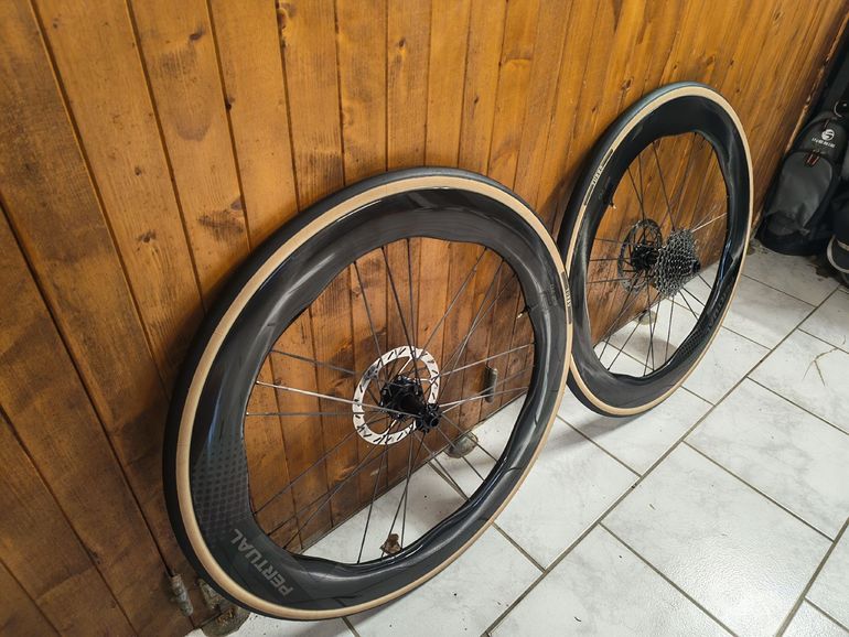 Used pertual sharp 62/70 2025 bike — image 3 of 4