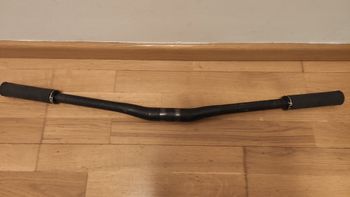 Race Face, 31.8 780mm Handlebar + Deity grips