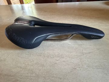 Used Selle Italia Flite Flow Ti316 Saddle bike — image 3 of 7