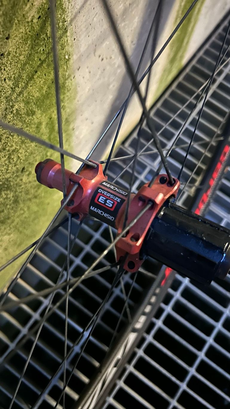 Used Marchisio Carbozephir OVERSIZE bike — image 2 of 9