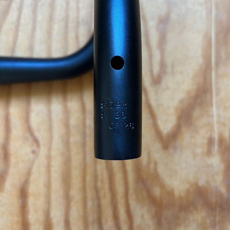 Used Zipp Service Course SL-70 Handlebar bike — image 7 of 8