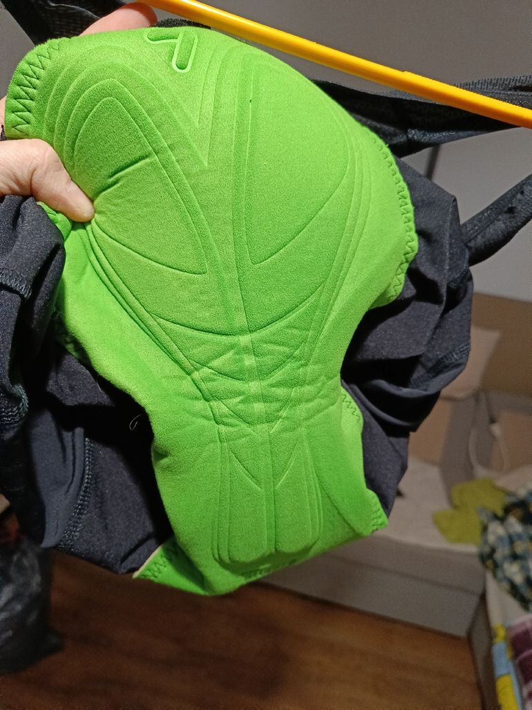 Used loefler New Löffler Bib Shorts - Size L (52) - Comfort Gel Air Pad (Green) bike — image 6 of 6