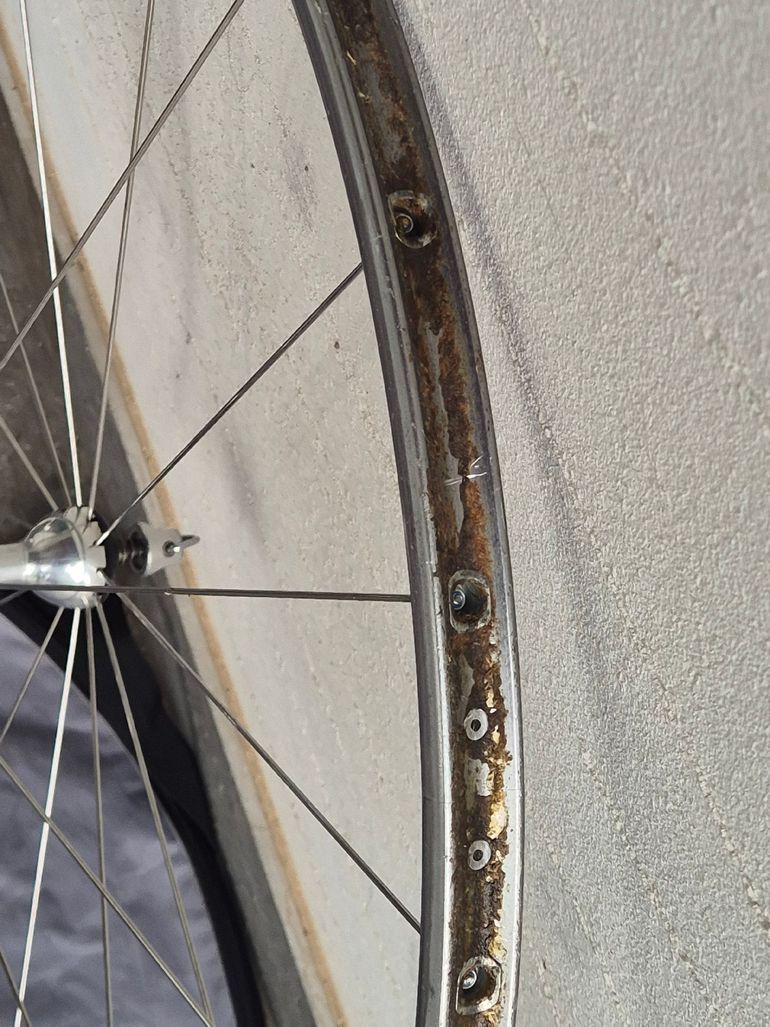 Used Campagnolo Electron Tubolare 1998 bike — image 23 of 25