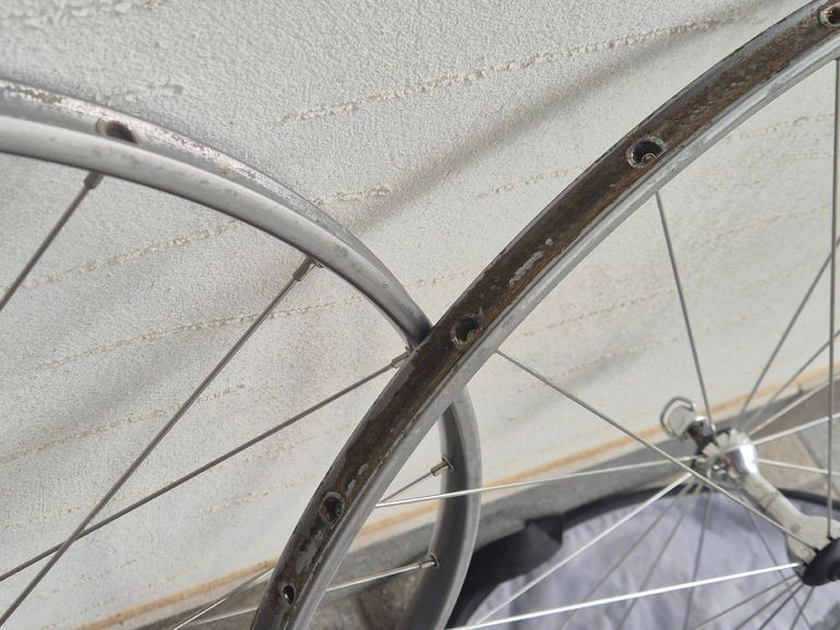 Used Campagnolo Electron Tubolare 1998 bike — image 9 of 25