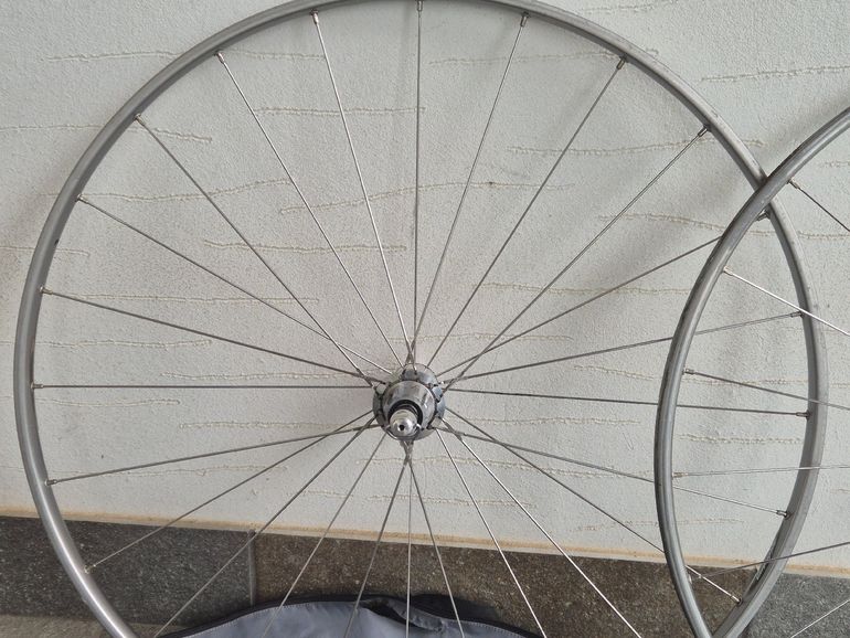 Used Campagnolo Electron Tubolare 1998 bike — image 3 of 25