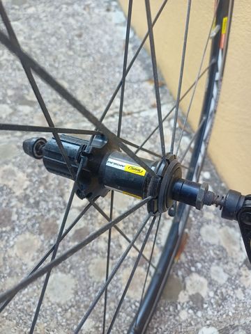Tweedehands Mavic Aksium Rear Wheel bike — afbeelding 5 van 6
