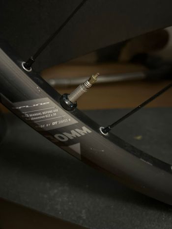 Used Dt Swiss M1900x Boost 29" Front Wheel 2020 bike — image 2 of 2