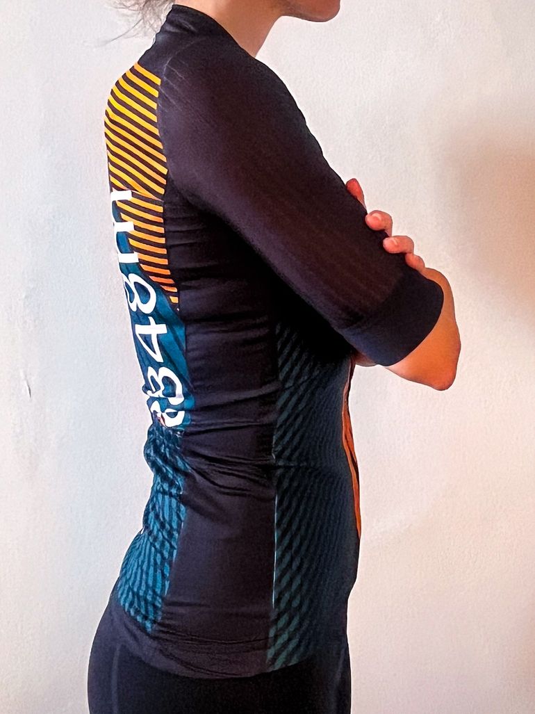 Used Le Col x Strava 8848 Jersey + Cap bike — image 3 of 8