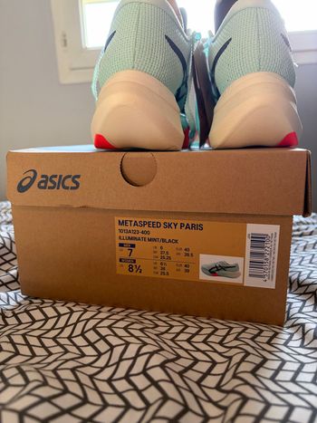 Used Asics Metaspeed Sky Paris 2026 bike — image 3 of 4