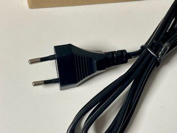 Fazua, Caricabatterie 42volt - 2A