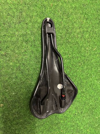 Used Selle Italia SLS Carbon S1 2020 bike — image 3 of 4