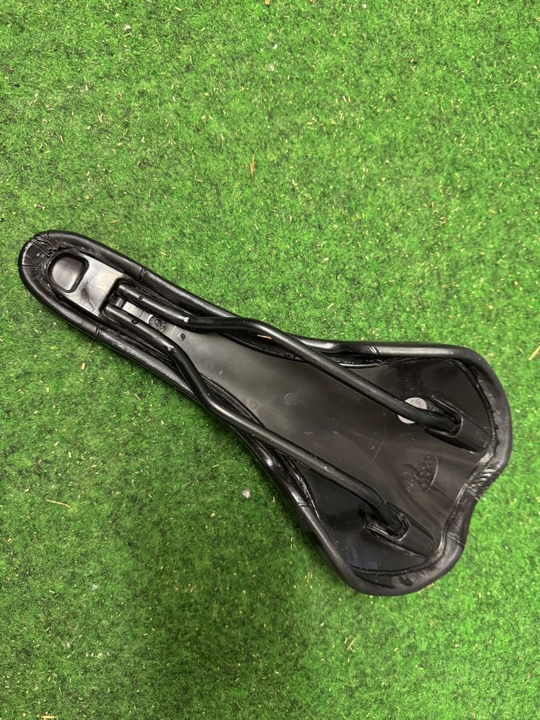 Used Selle Italia SLS S1 Saddle 2019 bike — image 4 of 4