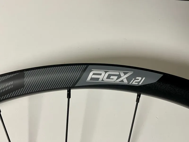 Used Fsa AGX i21 2022 bike — image 2 of 9