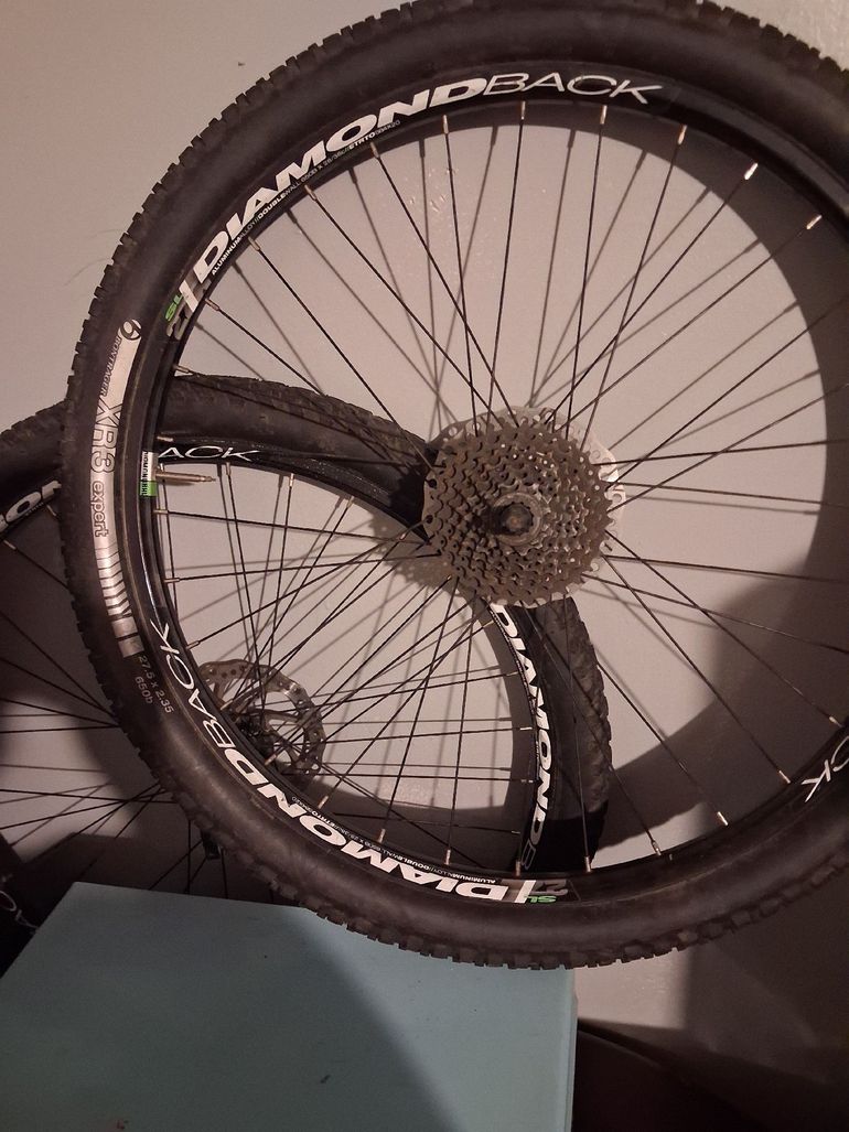Used Diamondback Rims, Tires and Tubes 2025 bike — image 2 of 3