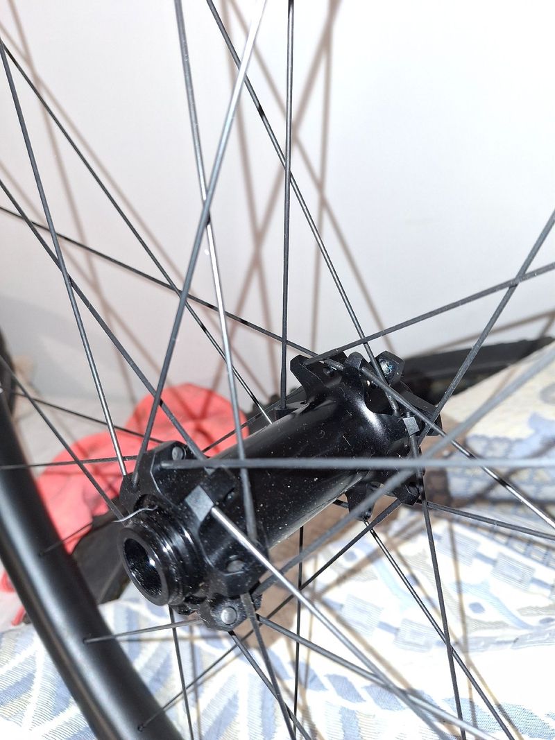 Used Giant TRX 2026 bike — image 5 of 9