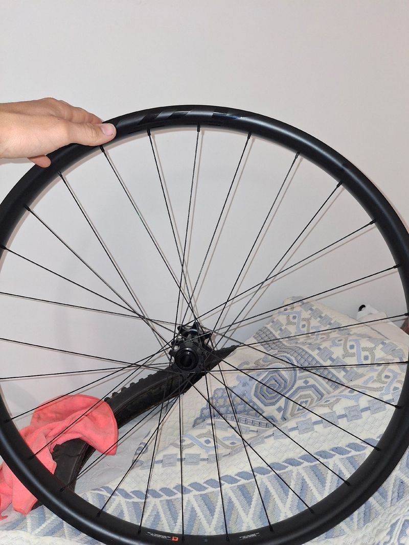 Used Giant TRX 2026 bike — image 8 of 9