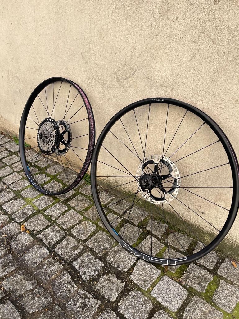 Used Shimano MT620 + XT MT900 + XT 12V 2024 bike — image 4 of 9