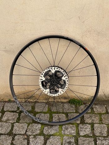 Used Shimano MT620 + XT MT900 + XT 12V 2024 bike — image 2 of 9