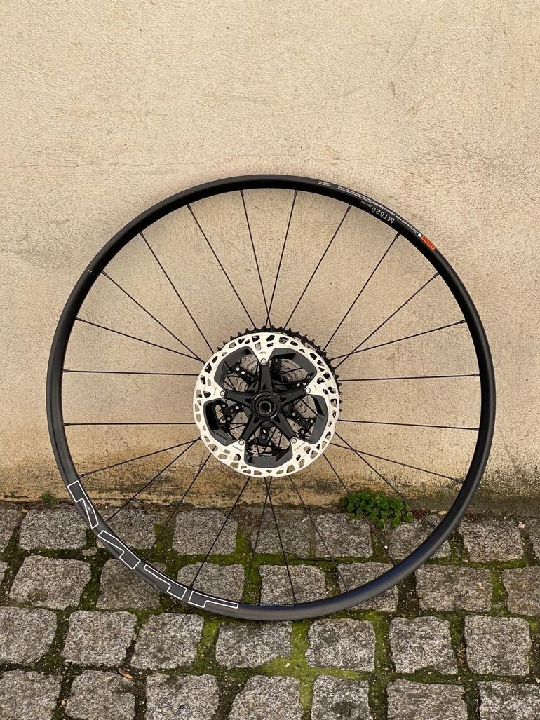 Used Shimano MT620 + XT MT900 + XT 12V 2024 bike — image 2 of 9