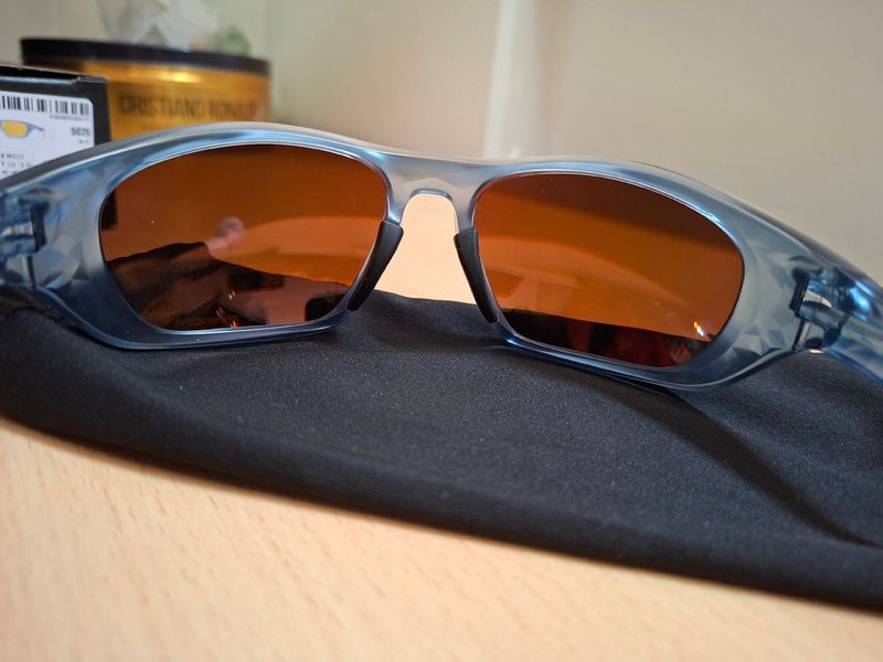 Used Oakley lateralis 2026 bike — image 4 of 5